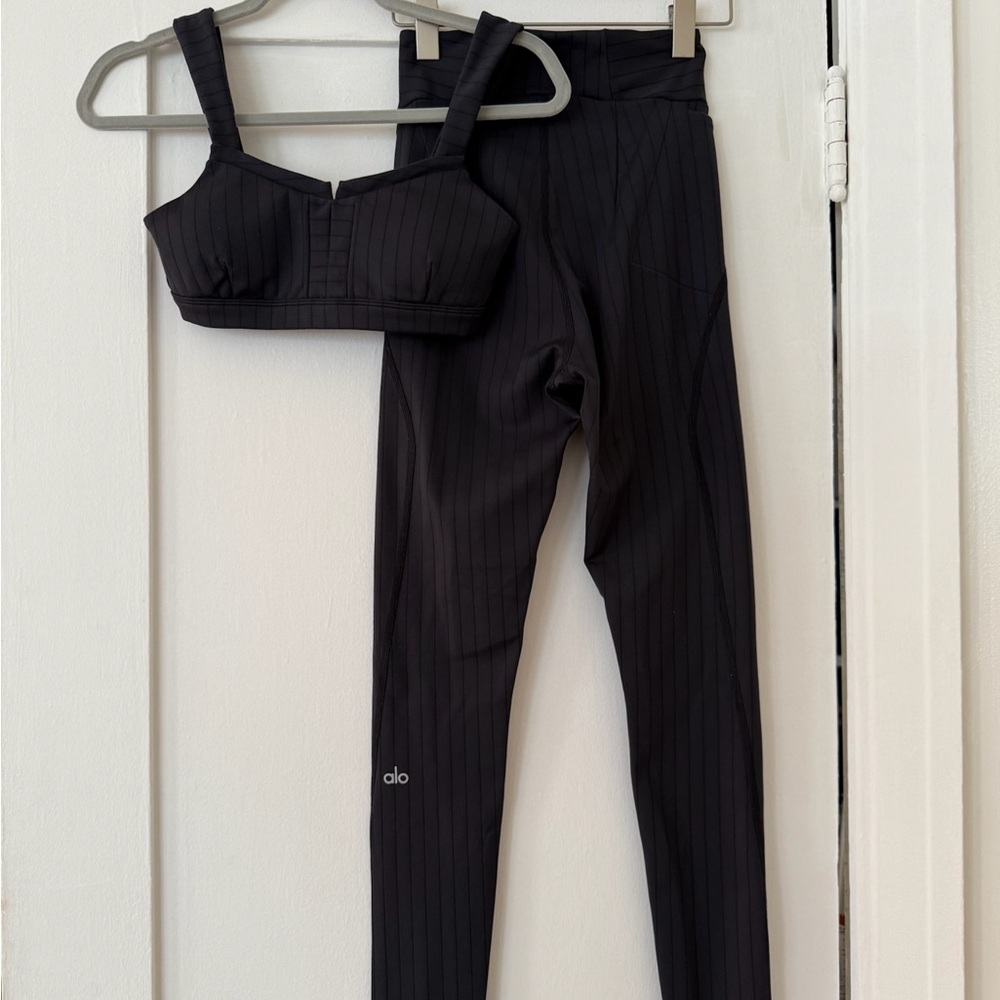 ALO Yoga Black Pinstripe Leggings Set